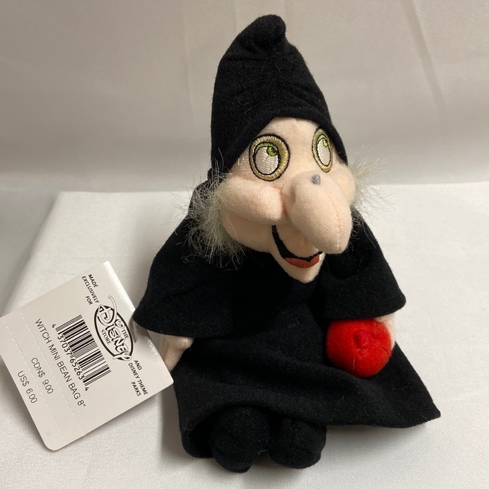 Vintage Disney Store Snow White Wicked Witch 8” Bean Bag Plush NWT